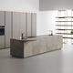 kitchen with an island segni